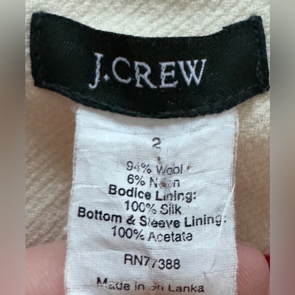J Crew Wool-blend lady day pea coat in Ivory 2 Classic Silk Lining 3 Buttons - Picture 4 of 11